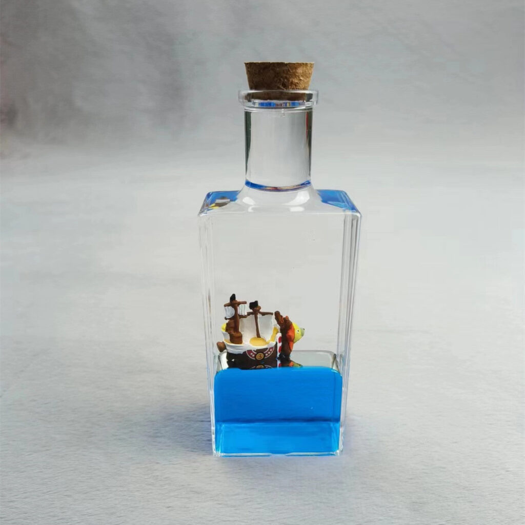 ONE PIECE Thousand Sunny fluid drift bottle desktop decoration